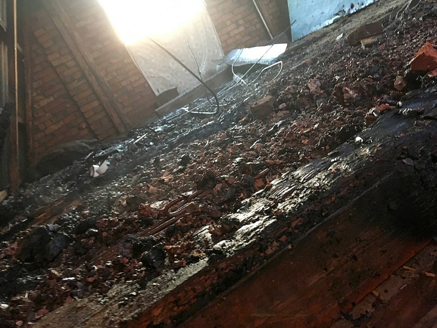 Во время пожара на даче в Николаевской области погиб человек