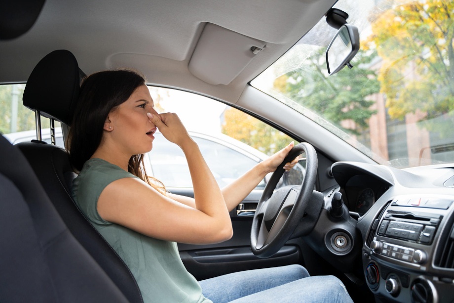 Запах салона нового автомобиля может быть опасен для здоровья – гигиенист