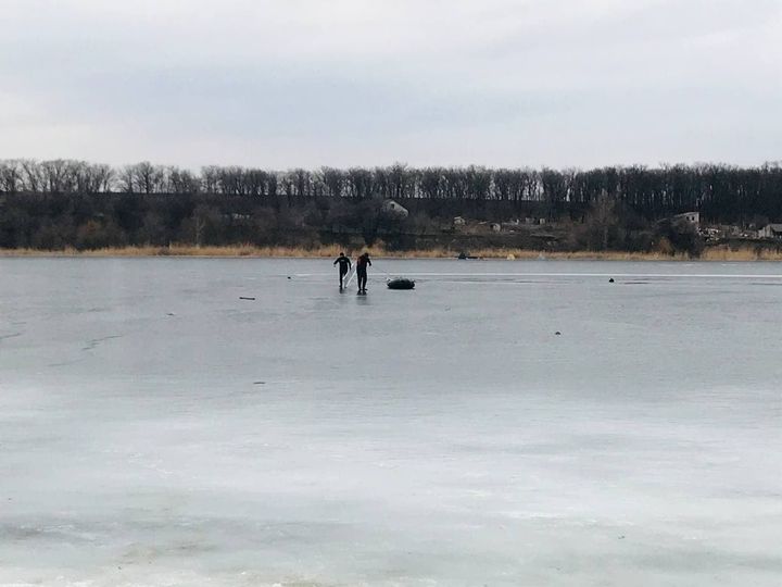 Дети в Запорожье провалились под лед