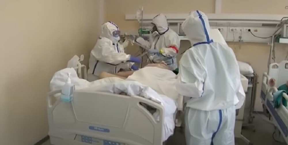 В Грузии после вакцины AstraZeneca медсестра впала в кому