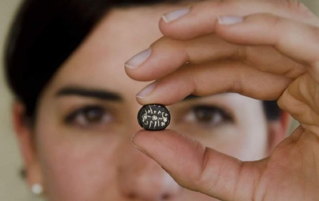 В Израиле обнаружили редкую печать возрастом 2,6 тысяч лет