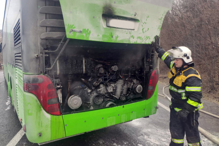 На Закарпатье загорелся автобус, следовавший в Италию