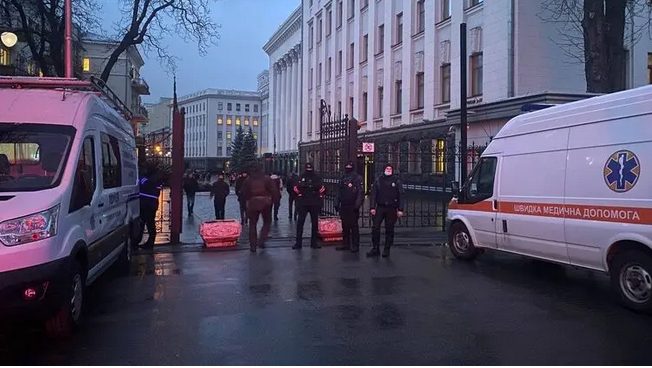 Возле Офиса Президента усилили охрану – СМИ