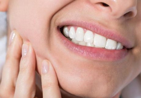 Названы способы снять зубную боль в домашних условиях
