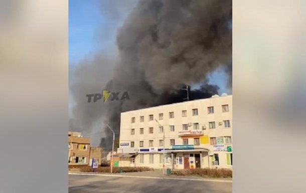 На Харьковщине город окружили полевые пожары