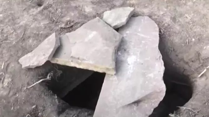 В Тернопольщине случайно обнаружили древнийший саркофаг