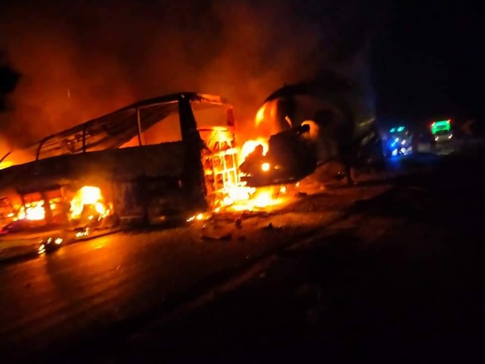 Жуткое ДТП в Египте: заживо сгорели 20 человек