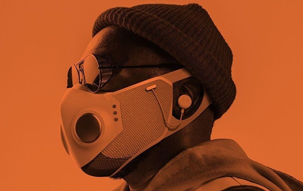 Презентована защитная маска со встроенными наушниками
