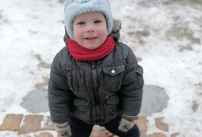 Под Киевом из собственного двора исчез 2-летний мальчик