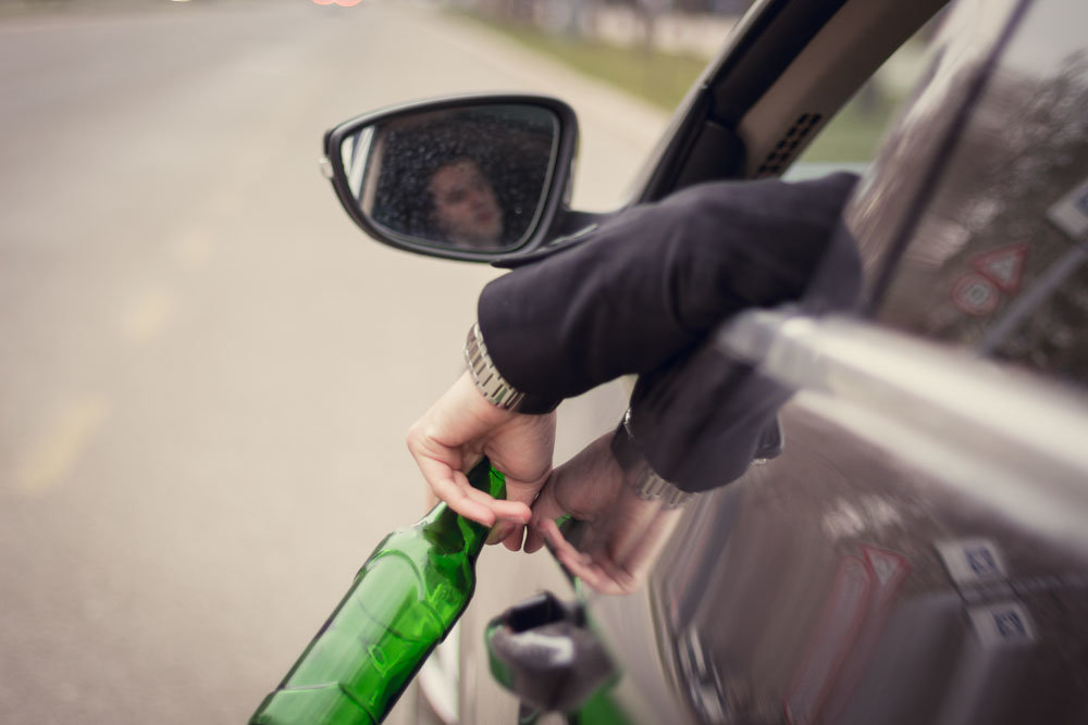 В Сумской области пьяный водитель пытался откупиться от полицейских 