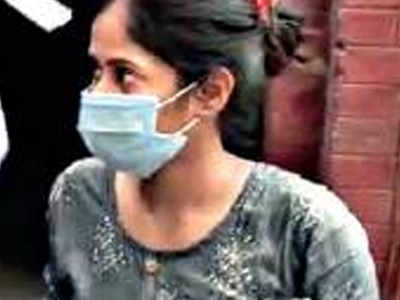 Жительница Индии сняла на камеру суицид мужа