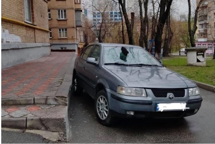 На Соломенке в Киеве жестоко наказали «героя парковки»