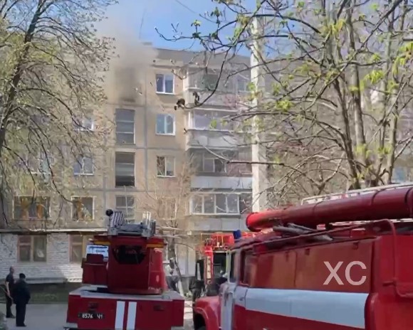 В Харькове горел дом: жителей эвакуировали
