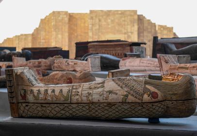 Археологи обнаружили уникальные артефакты в египетском некрополе