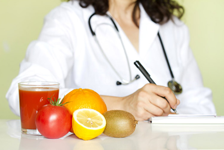 Как не переедать: диетолог дала рекомендации