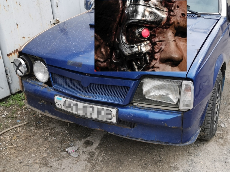 В Киеве заметили автомобиль-«терминатор»
