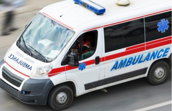 В Черновцах наглая «героиня парковки» блокировала «скорую» с тяжелой больной (ВИДЕО)