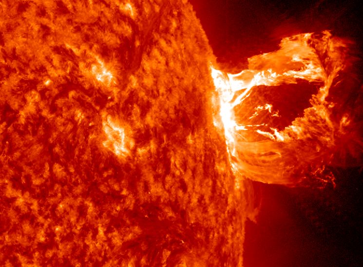 Ученые обнаружили ряд вспышек на Солнце 