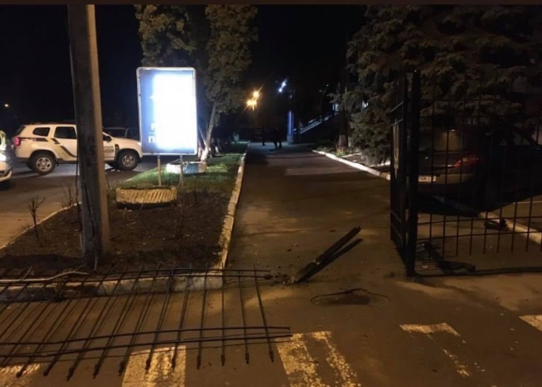 Пьяный водитель в Сумах устроил ДТП возле полиции