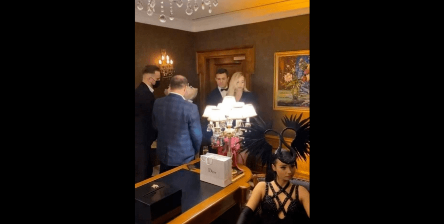 Жена Тищенко прокомментировала скандальную вечеринку 
