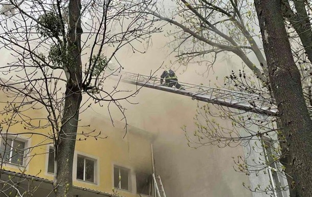 Из-за пожара в Виннице полгорода осталось без интернета