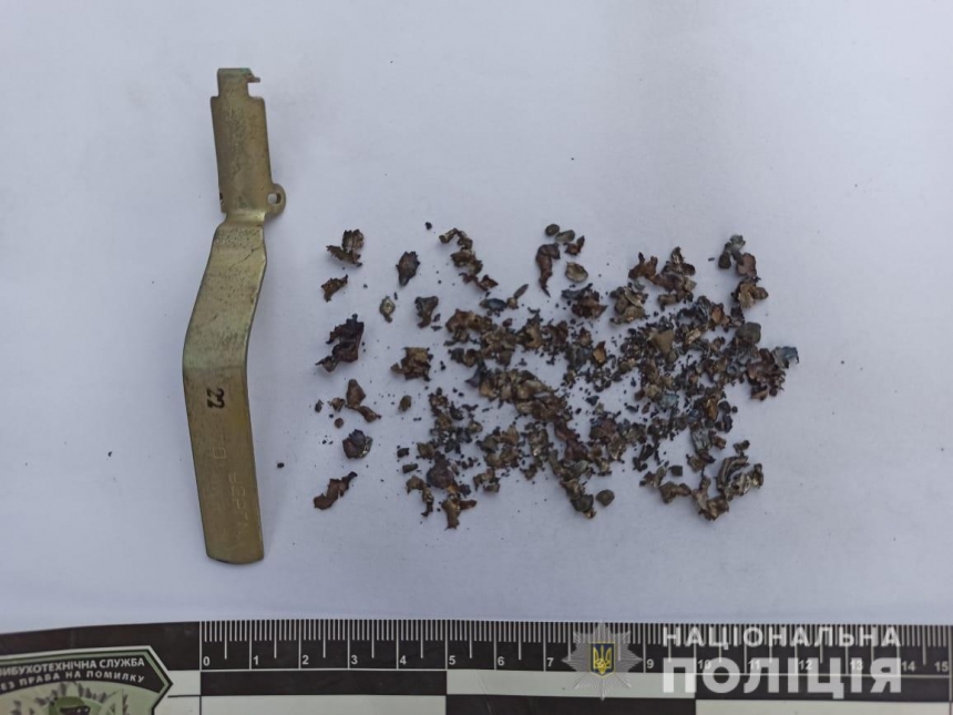 Неизвестные взорвали гранату во дворе жилого дома на Николаевщине