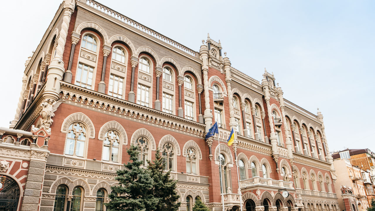 НБУ назвали самую подделываемую иностранную банкноту