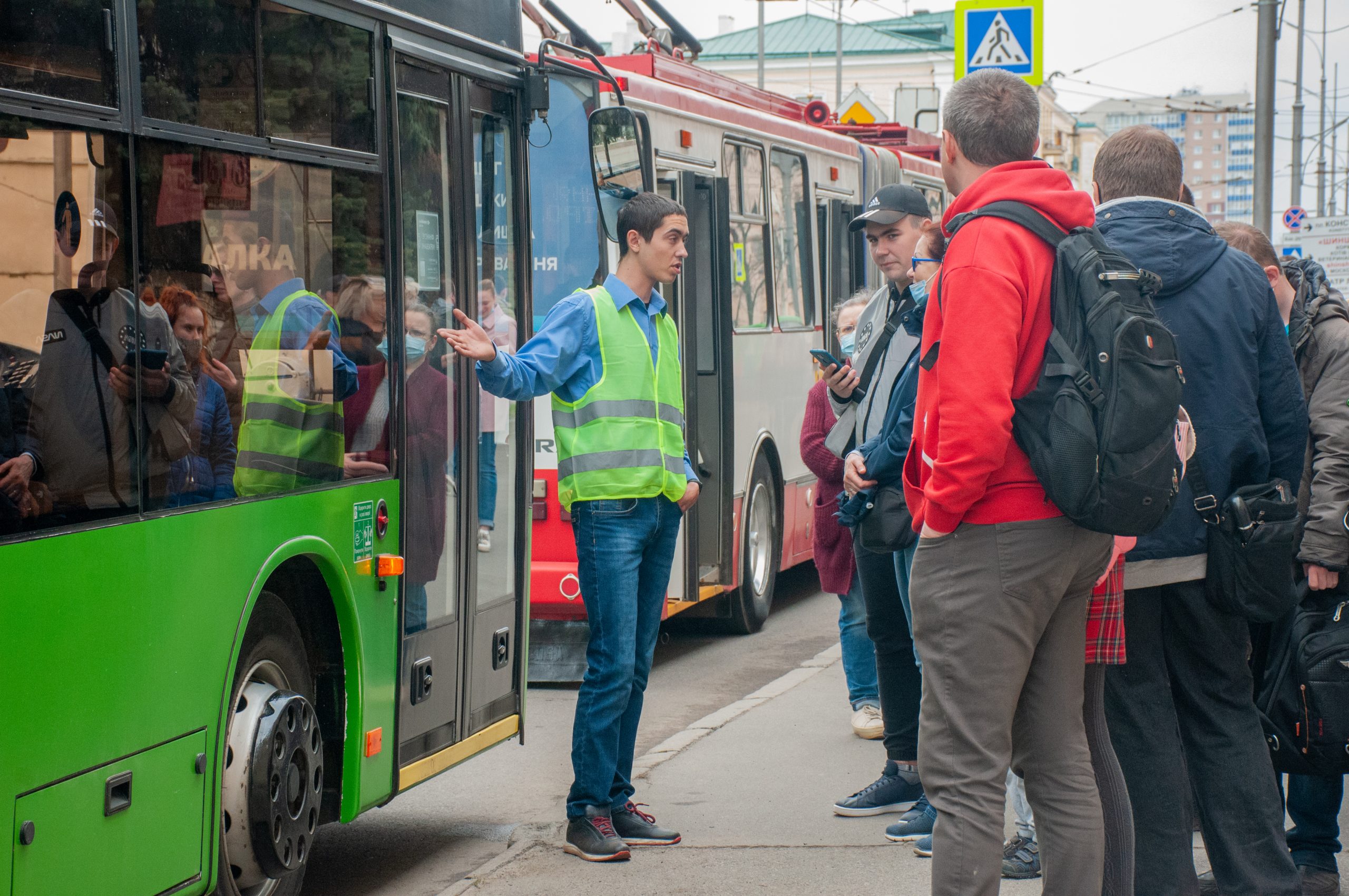 В Харькове состоялся парад тролейбусов