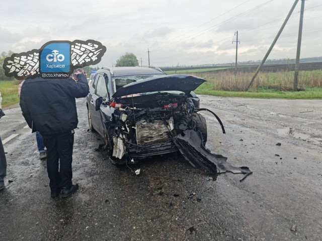 В Харьковской области столкнулись Subaru и Nissan: погиб пассажир 
