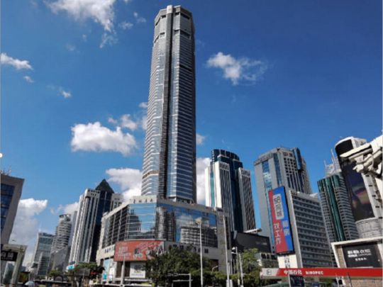 В Китае начал раскачиваться 73-этажный небоскреб