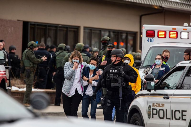 Стрельба в американском Колорадо: погибли десять человек