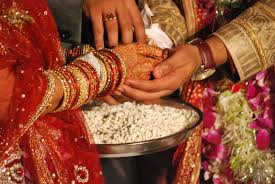 В Индии невеста отменила свадьбу: жених не умел умножать