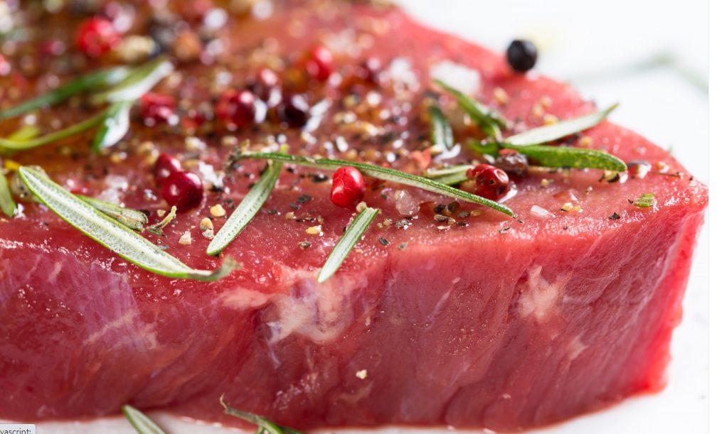 Красное мясо плохо влияет на здоровье сердца &#8212; ученые