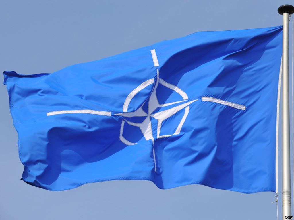 Вопрос вступления Украины в НАТО рассмотрят в июне &#8212; Дуда
