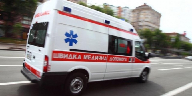 В Закарпатской области автомобиль сбил девушку