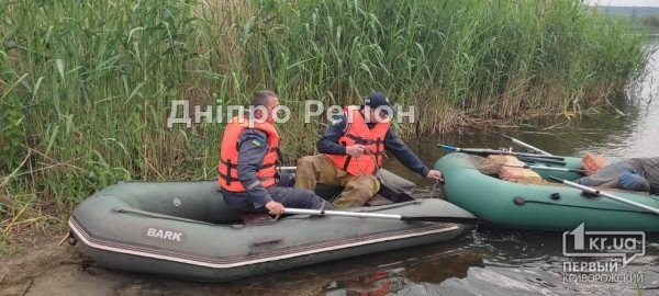 В Днепропетровской области в  водоеме нашли труп мужчины (ФОТО)