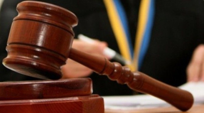 В Одессе женщина назвалась женой судьи и терроризирует его