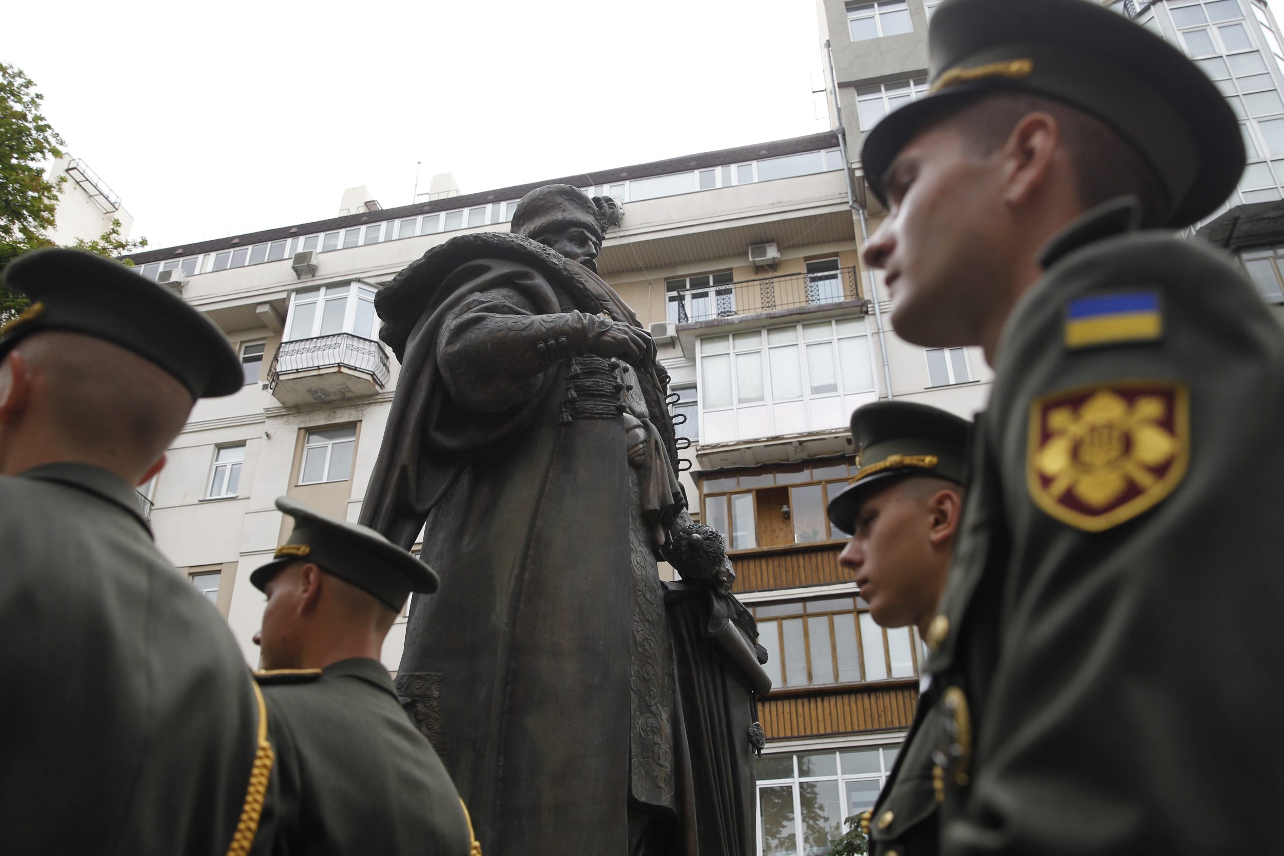 В Киеве возложили цветы автору первой в Украине Конституции