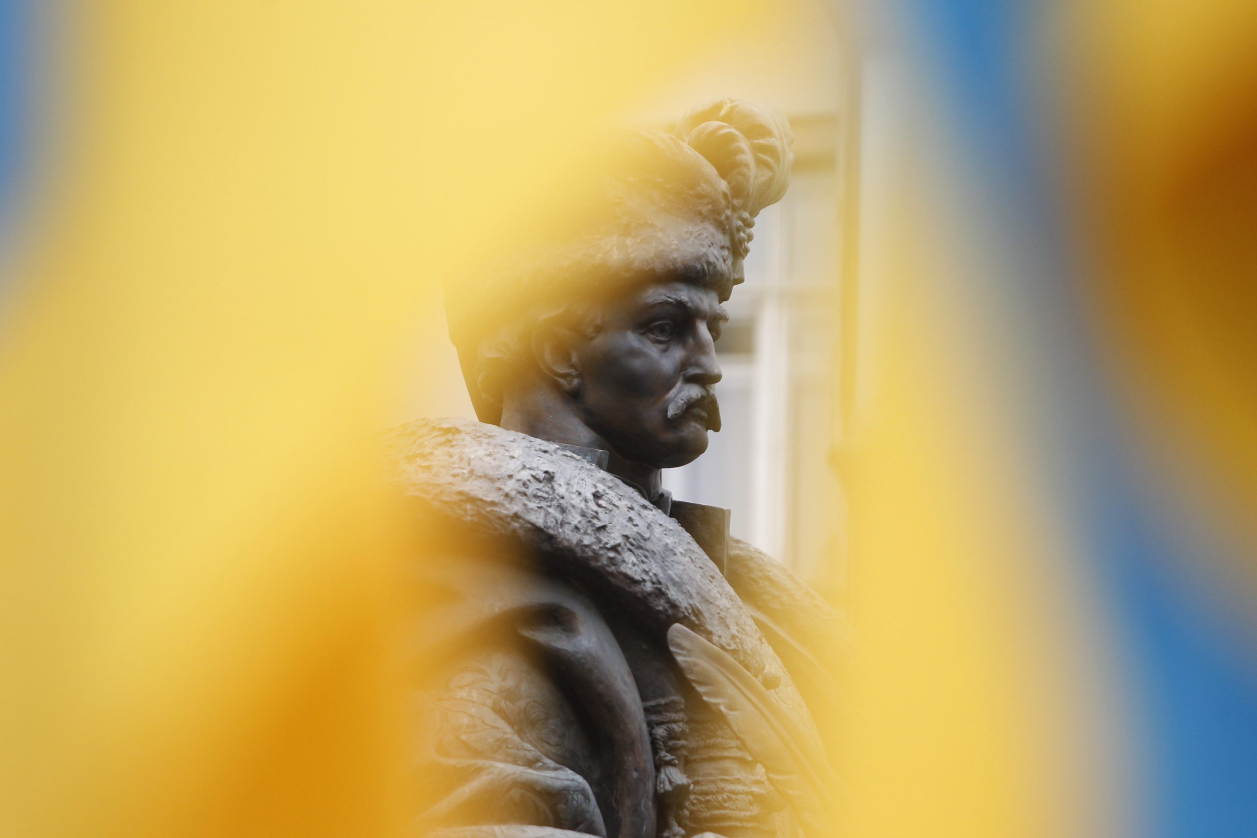 В Киеве возложили цветы автору первой в Украине Конституции