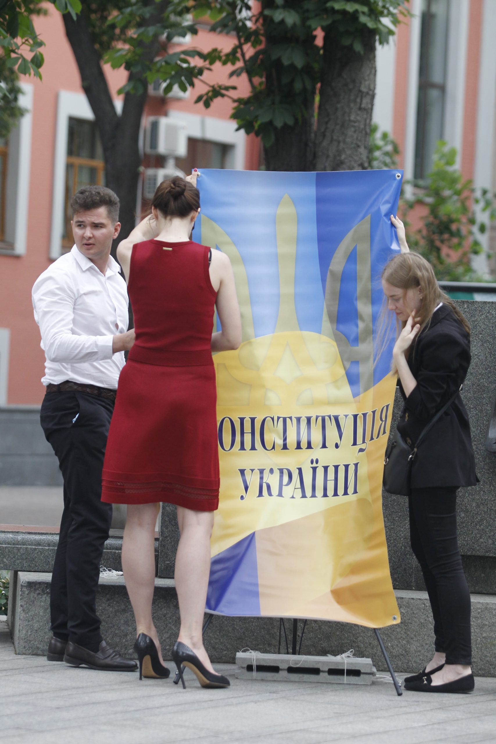 В Киеве возложили цветы автору первой в Украине Конституции