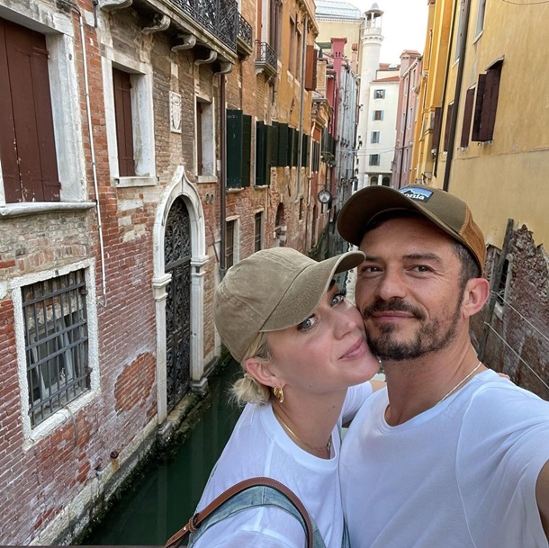 Орландо Блум и Кэти Перри проводят отпуск в Италии (ФОТО)