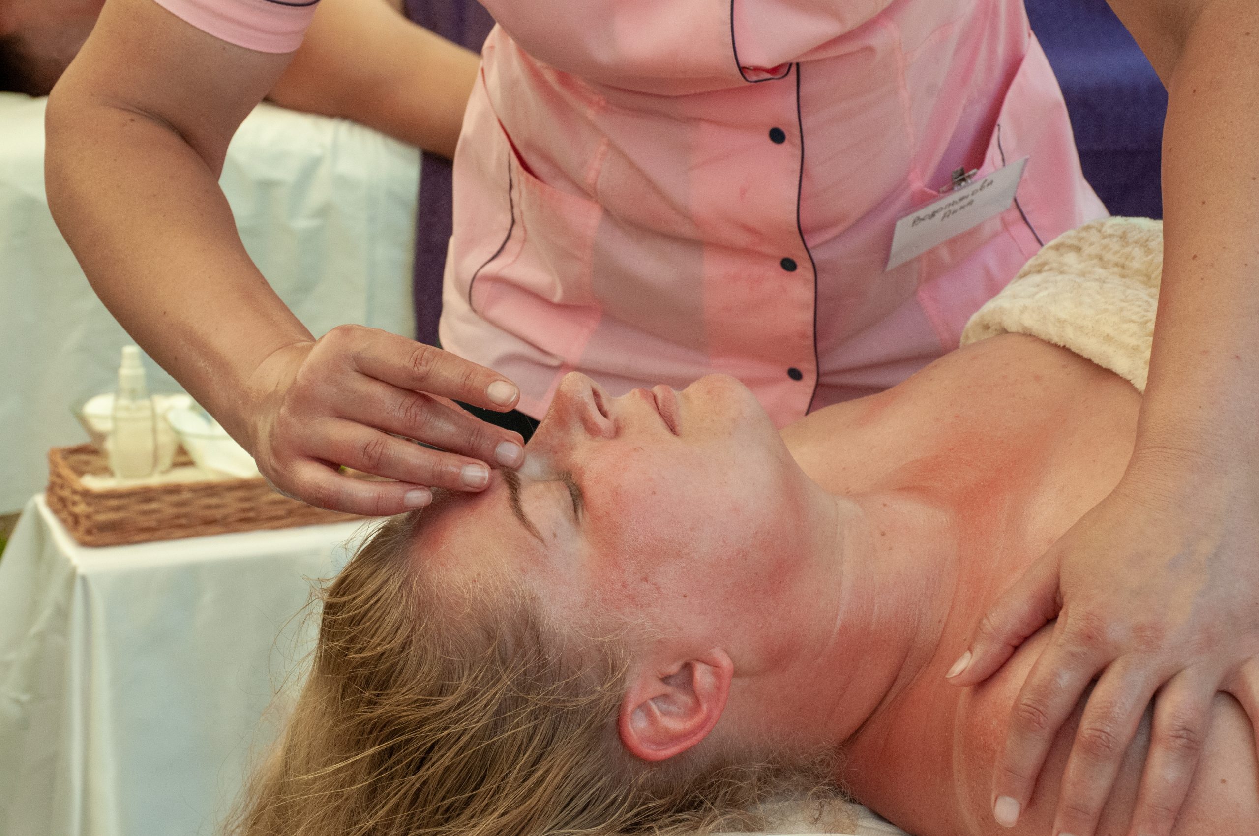 В Харькове прошли самые массовые соревнования по массажу