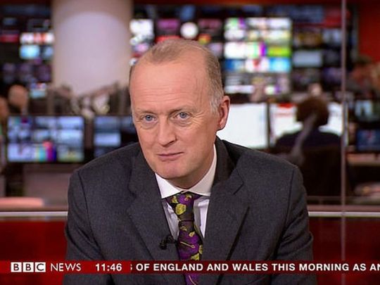 Ведущий новостей BBC попал в неловкое положение в прямом эфире (ФОТО, ВИДЕО)