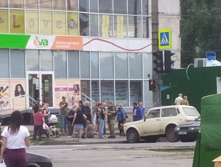 Водитель «ВАЗ» сбил женщину-пешехода в Харькове (ФОТО)