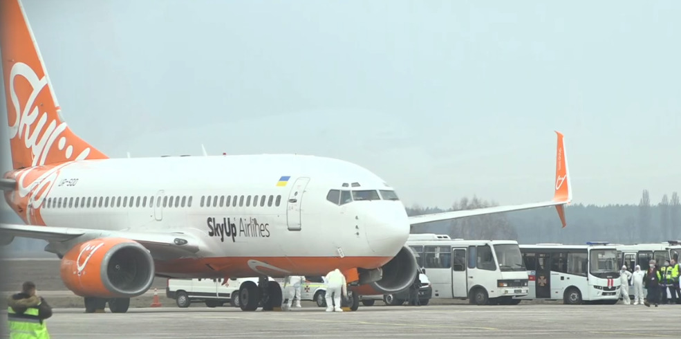 В «Борисполе» сообщили о минировании самолета