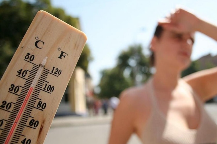 Эксперты рассказали, как пережить жару без кондиционера (ВИДЕО) 