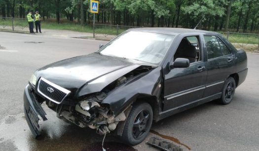 В Николаеве столкнулись Chery и мотоцикл, есть пострадавший (ФОТО)