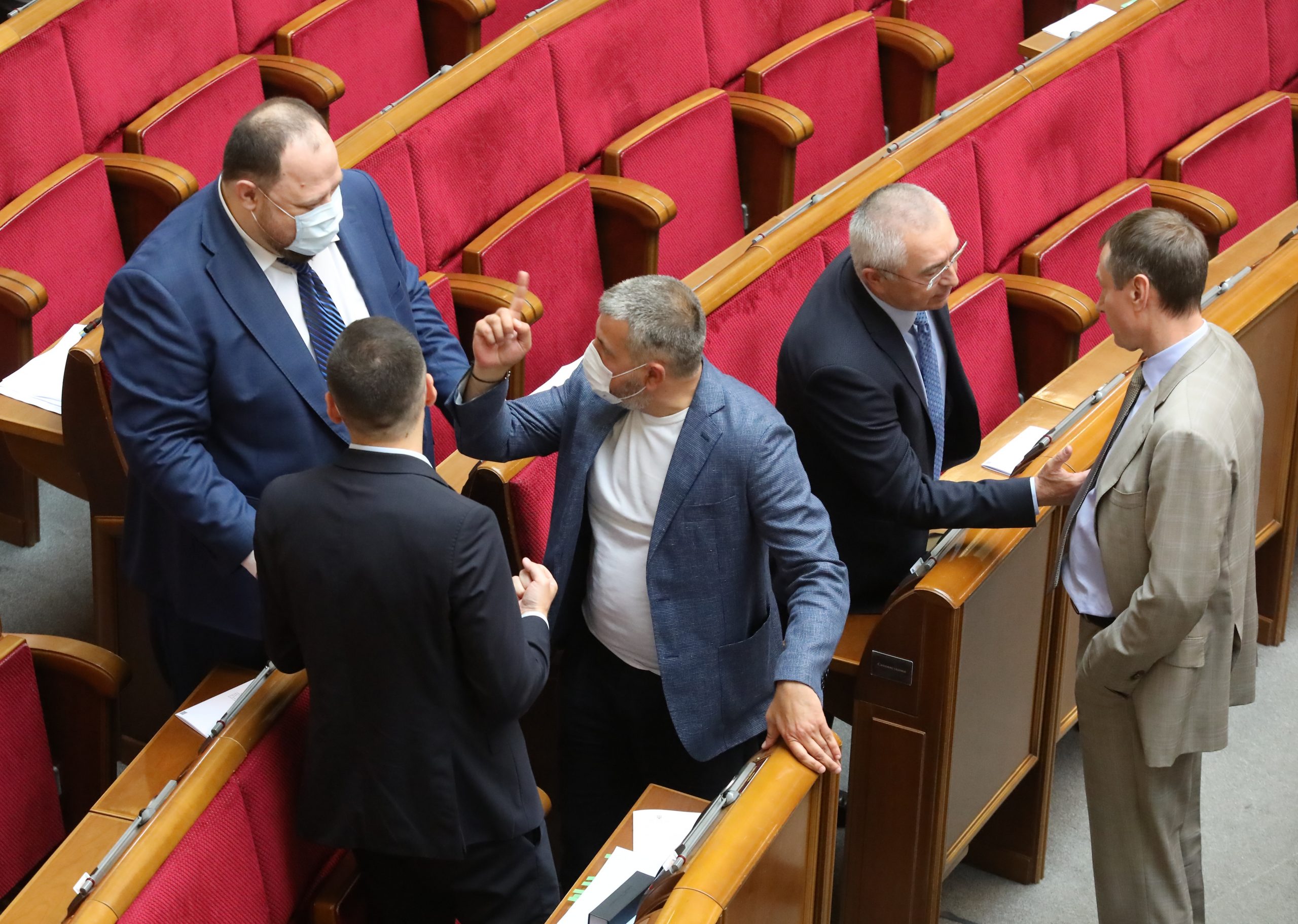 Депутаты назначили нового главу МВД и ушли на каникулы