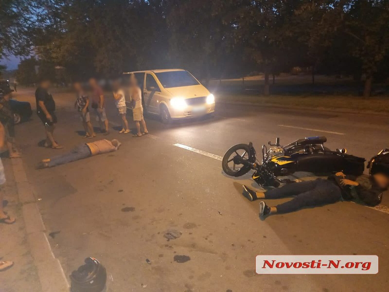 В Николаеве пьяный пешеход после ДТП с мотоциклом сбежал из БСМП (ФОТО)