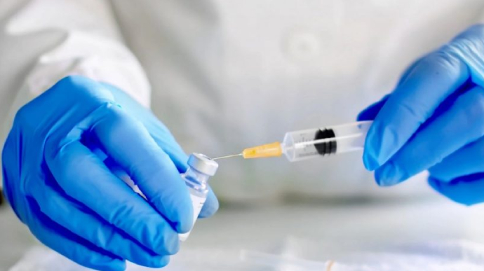 В Украине возможна принудительная вакцинация от COVID – врач